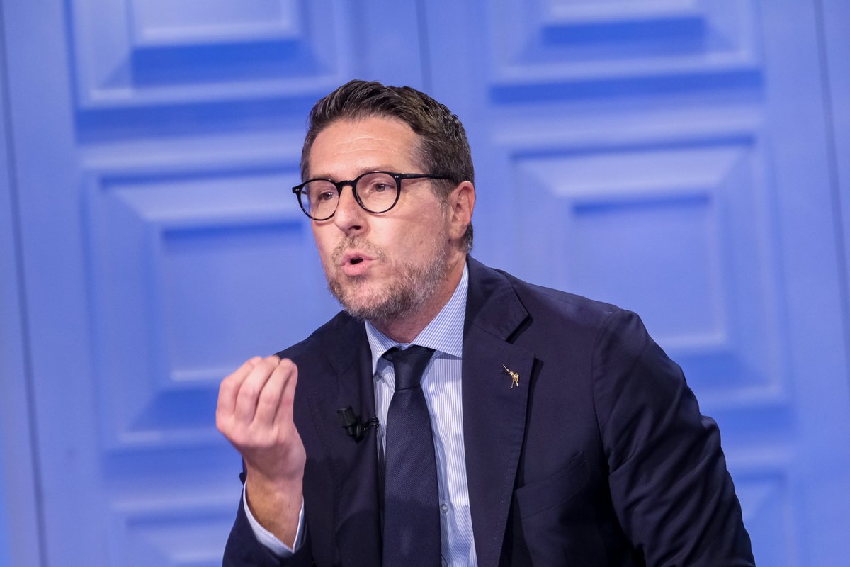 tempoweb's tweet image. Il sottosegretario #Molteni è furibondo con #IlariaSalis: “Case popolari? Uscita vergognosa”
#avs #24giugno #iltempoquotidiano
iltempo.it/politica/2024/…