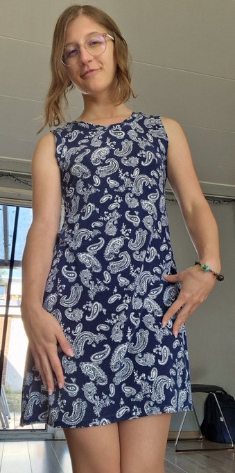 Spots told me today that this dress makes me look MILF'y 🤭 https://t.co/0ZB5eULgRo