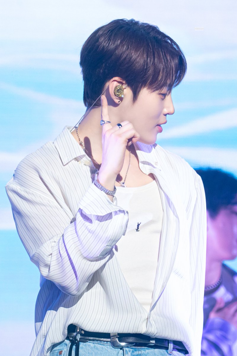 240623
하나가 될 거야🎶
#하성운 #성운