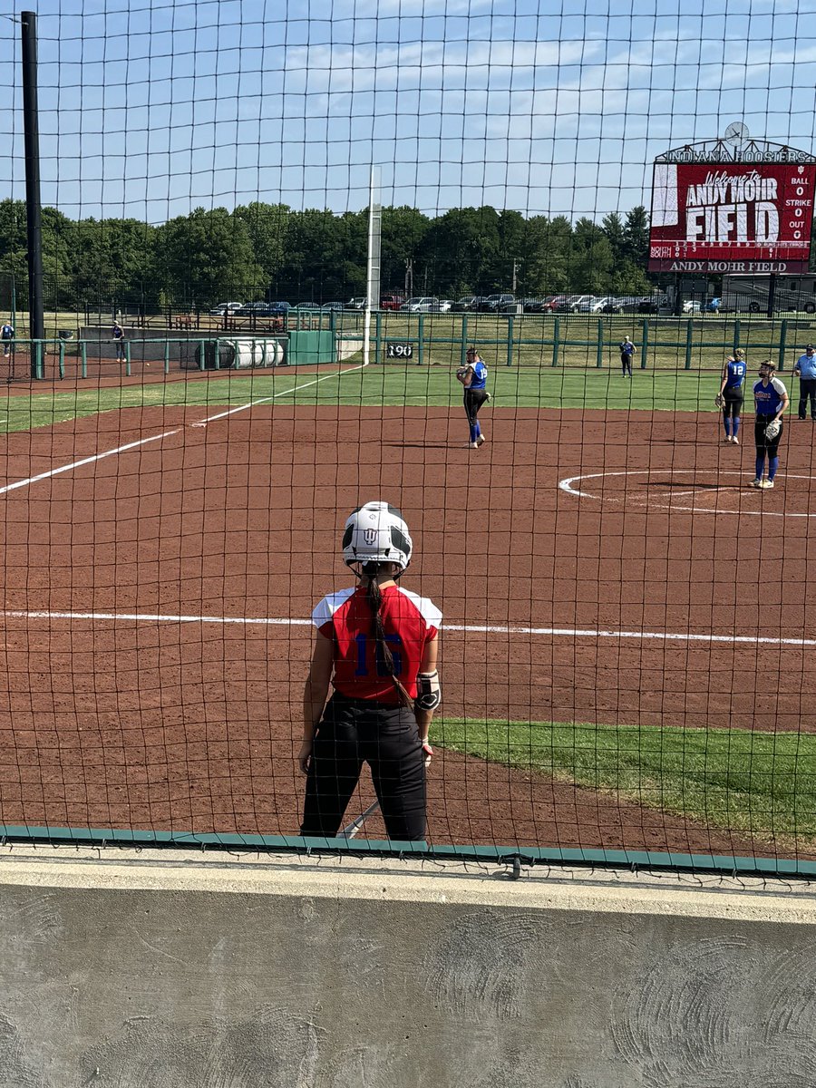 FloydCentralSoftball🥎 tweet media