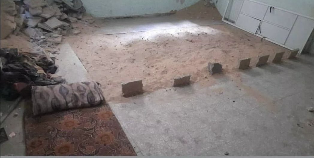 Nour Naim| نُور (@nournaim88) on Twitter photo "Khaled : Mohammed, my friend, how are you?
Mohamed : I've buried them all at home – my wife, my children, my parents, my brother, and my sister. This is my spot now, I sleep beside them every night, all alone."
#Gaza_Genocide
Via: <a href="/KhaledSafi/">Khaled Safi 🇵🇸 خالد صافي</a> "Khaled : Mohammed, my friend, how are you?
Mohamed : I've buried them all at home – my wife, my children, my parents, my brother, and my sister. This is my spot now, I sleep beside them every night, all alone."
#Gaza_Genocide
Via: <a href="/KhaledSafi/">Khaled Safi 🇵🇸 خالد صافي</a>