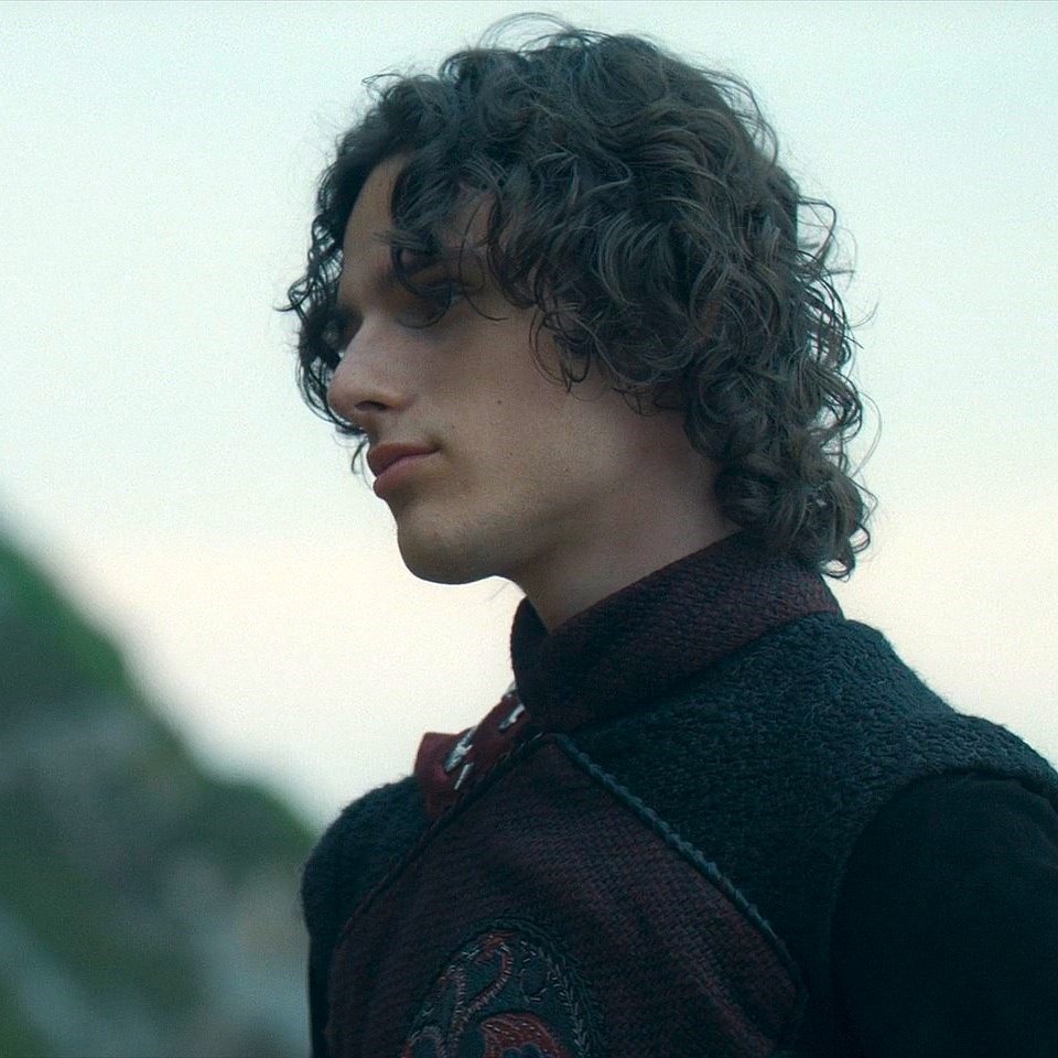 the blacks thinker tweet media