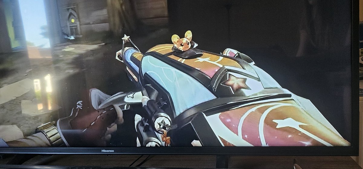 Chaianadarolt's tweet photo. Skin nova no VAVA?? @VALORANT  Pikachu chegou no jogo, esquece, ja era agr!! Haha
#valorant #leaks #vava https://t.co/7DjkLBO20l