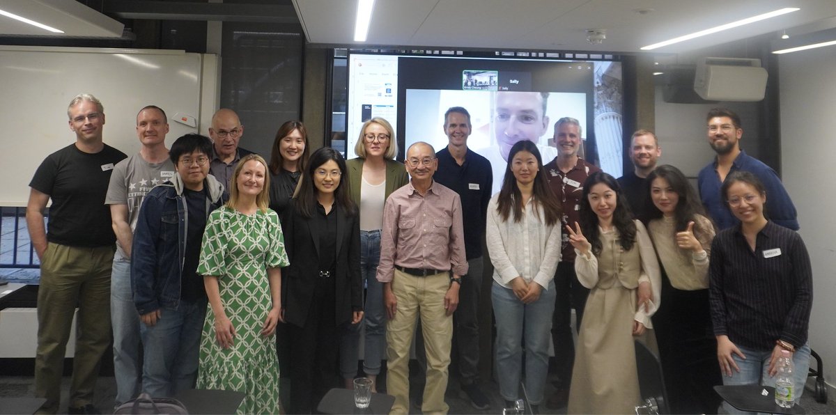 Alexander Black (@universe_circus) on Twitter photo Standing on the shoulders of giants (virtually at least) 🖥️✨
Thank you to <a href="/suetsin/">kristy cheung -</a> <a href="/__BAAL/">BAAL: British Association for Applied Linguistics</a> and the London TESOL Research Forum for hosting such an inclusive and star-studded event for doctoral researchers at the <a href="/IOE_London/">UCL Institute of Education</a> this weekend Standing on the shoulders of giants (virtually at least) 🖥️✨
Thank you to <a href="/suetsin/">kristy cheung -</a> <a href="/__BAAL/">BAAL: British Association for Applied Linguistics</a> and the London TESOL Research Forum for hosting such an inclusive and star-studded event for doctoral researchers at the <a href="/IOE_London/">UCL Institute of Education</a> this weekend