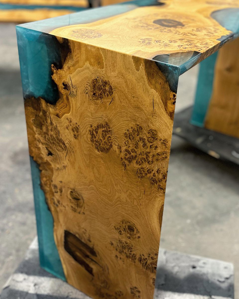 entropyresins's tweet image. Check out Steven Burgess Furniture’s incredible work! 

The star of the show? The ‘Fraser style Corryvreckan River Console Table and Coffee Table.’ 😍

#entropyresins #rivertable #epoxypour