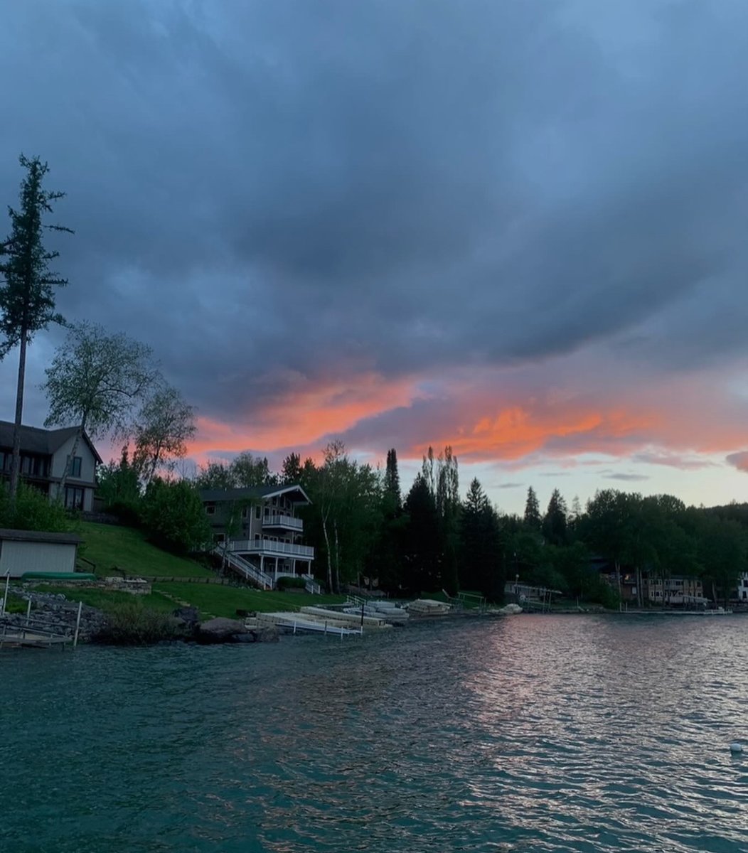 ILoveWhitefish's tweet photo. π² Happy Father's Day from I Love Whitefish Vacations! π£
Celebrate this special day with an adventure in the great outdoors of Whitefish, Montana.
@romibeekman
#VisitWhitefish #Stumptown #VisitMontana #ExploreMT #DowntownWhitefish #VacationRentals #ILoveWhitefish #Whitefish https://t.co/bvHoaJD17c