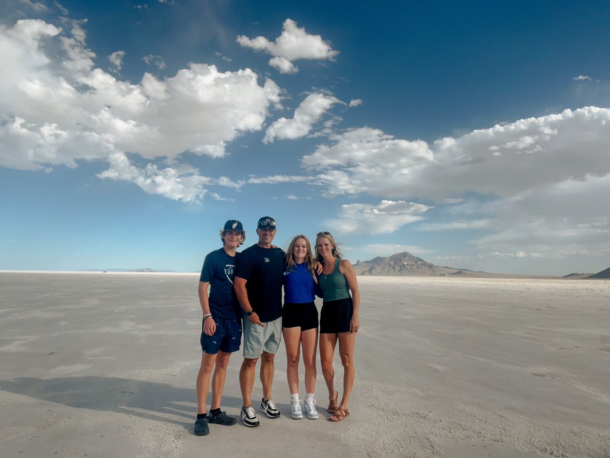 Alysa Bajenaru tweet media