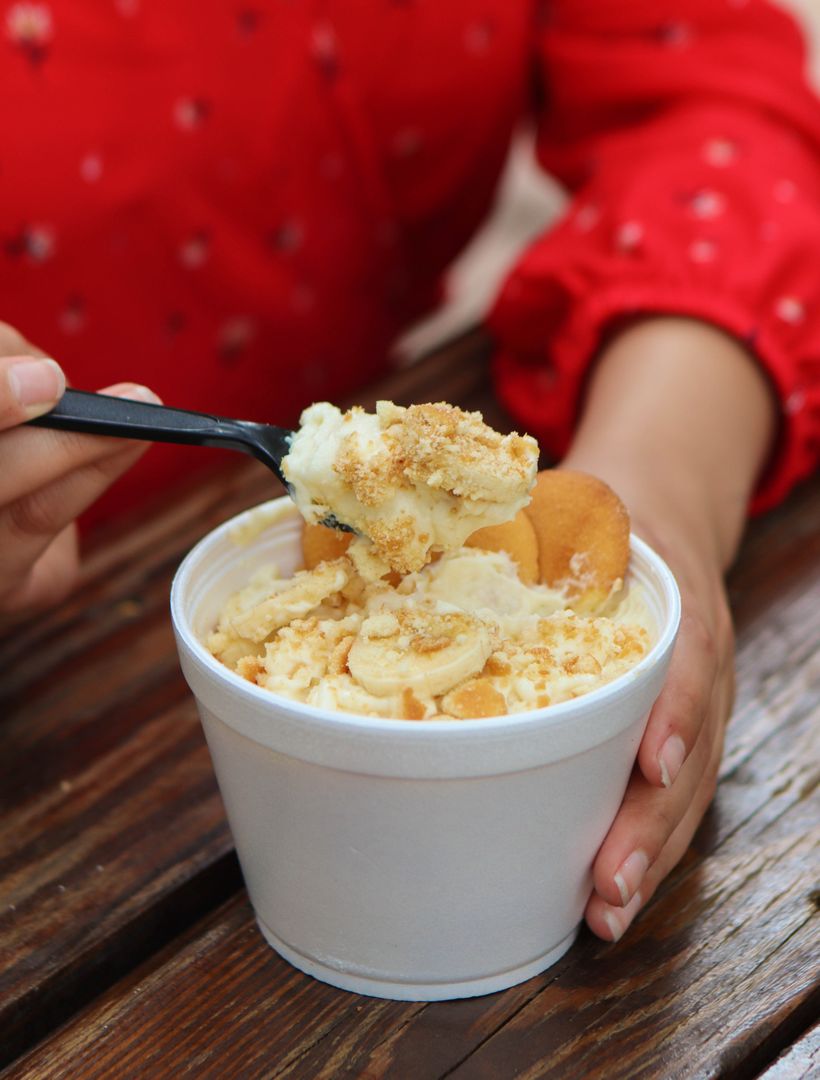 Two Bros' selection of desserts will satisfy any BBQ lover with a sweet tooth! Today we're shining the spotlight on the Classic Banana Pudding. Rich and creamy banana pudding, vanilla cookies and fresh banana slices come together to make every spoonful a satisfying treat!