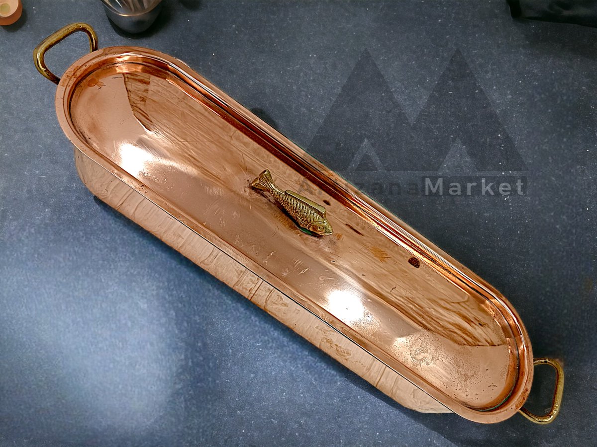 ArtizanaMarket's tweet image. Introducing our Exquisite Red Copper Fish Pan with Lid - The Antique Moroccan Copper Fish Cookware
Experience the art of culinary mastery with our meticulously handcrafted Red Copper Fish Pan with Lid. 
artizanamarket.etsy.com/listing/134149…

#cookingpanda
#cookingpan 
#cookingpans
#cookingpot