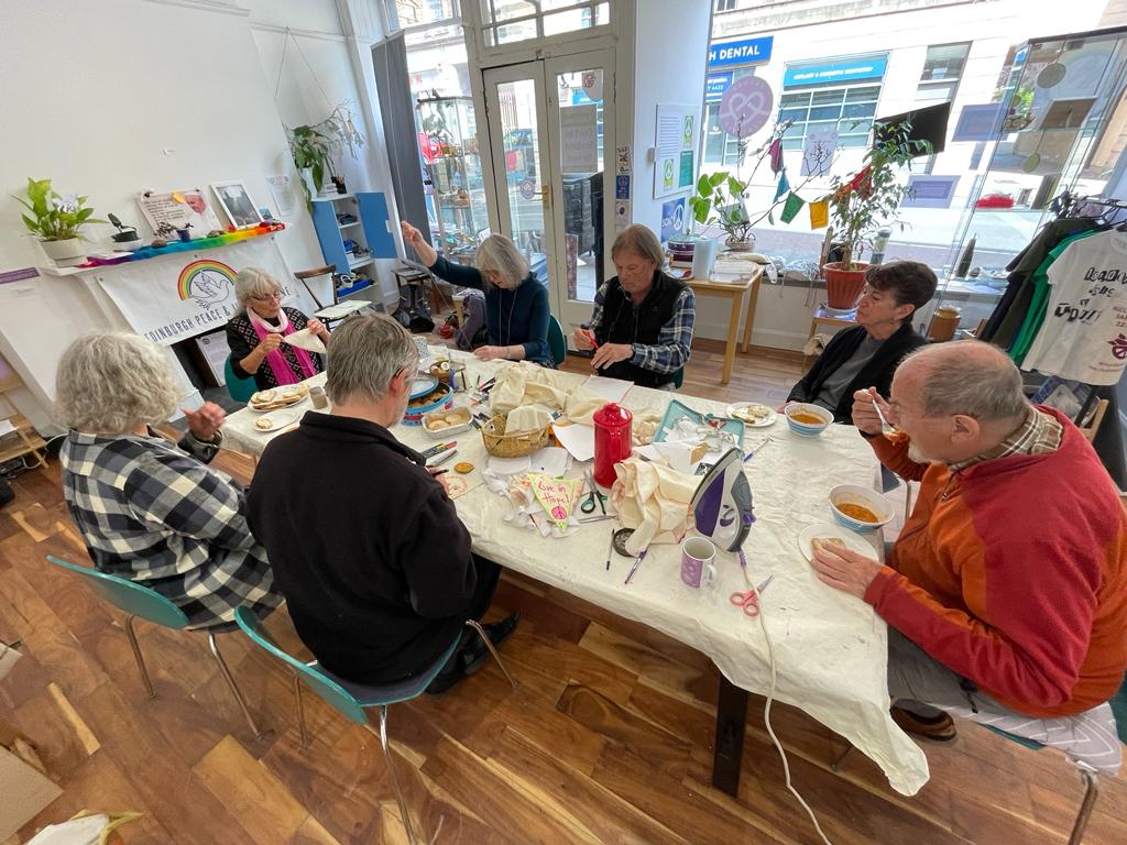 Peace & Justice (@peacejusticesco) on Twitter photo This Sunday join us for our monthly Sunday lunch at our shared premises at 58 Ratcliffe Terrace, from 12 - 2pm. Soup, bread, baked goods & chat with volunteers & board from <a href="/SecureScotland/">Secure Scotland</a> Peace&Justice. No need to book - just drop in! Find us here: bit.ly/4czJAXP This Sunday join us for our monthly Sunday lunch at our shared premises at 58 Ratcliffe Terrace, from 12 - 2pm. Soup, bread, baked goods & chat with volunteers & board from <a href="/SecureScotland/">Secure Scotland</a> Peace&Justice. No need to book - just drop in! Find us here: bit.ly/4czJAXP