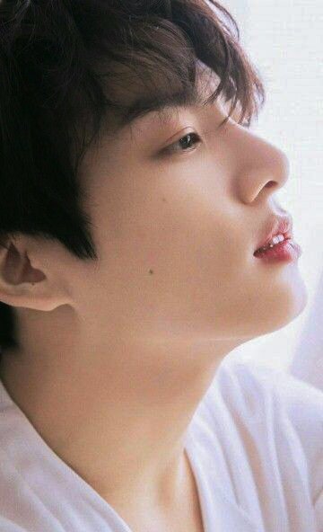 I want to feel you
All of you
The rhythm of your heart beating
Kiss me your breath as it breathes into me
The warmth of your soul❤‍🔥❤‍🔥

#JUNGKOOK #전정국