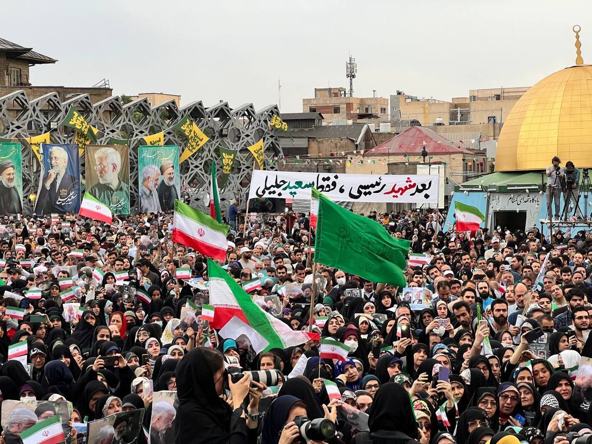 LeylaRostami's tweet image. Tehran's Vote Is For Dr. Jalili ✌🏻🇮🇷
#IranElection