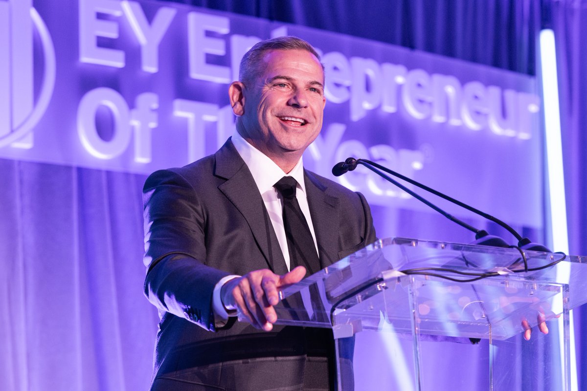 ForewordLLC's tweet photo. Excited to have Wayne Foreman, CEO, recognized along with so many other inspiring business leaders as a
winner in the Entrepreneur Of The Year® 2024 Southeast program! #EOYUS #EOYSoutheast @EY_US https://t.co/D3m3iTkQVw https://t.co/QcB7RRYkp6