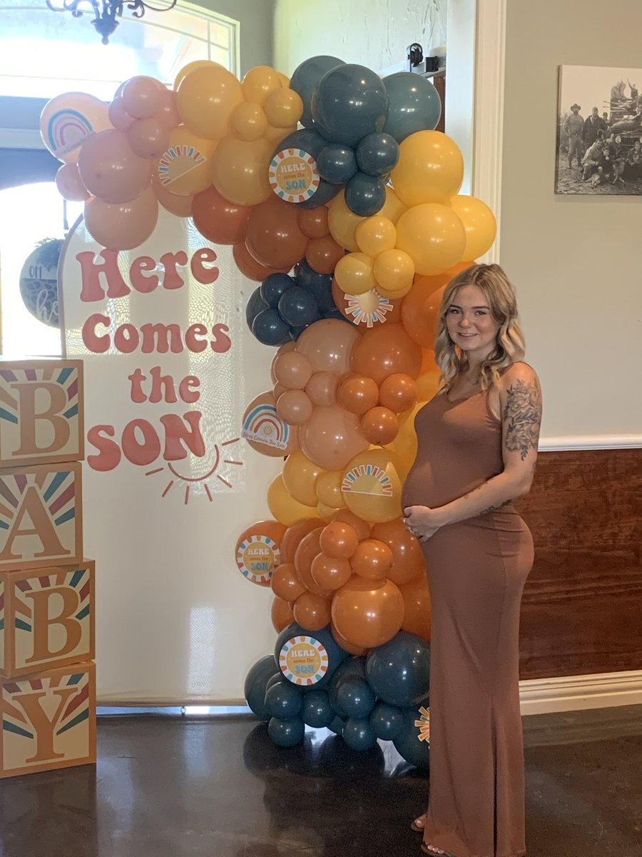 queenbrooklynn7's tweet photo. Tminus 2 months until our boy is hereeeee🥹 https://t.co/9A3PcAz8zK