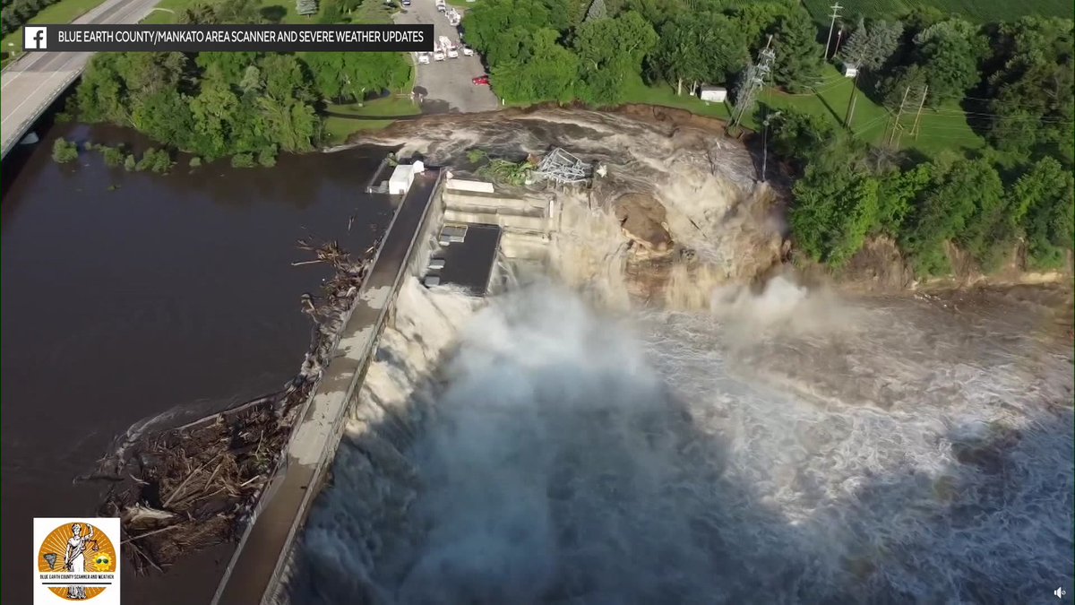 BREAKING: The Rapidan Dam near Mankato has failed due to flooding and debris on the Blue Earth River. cbsnews.com/minnesota/news…