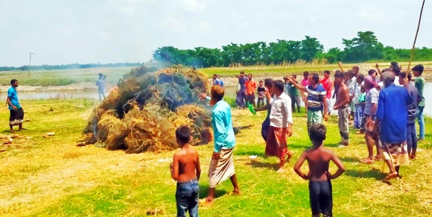 নওগাঁয় ১৫ লক্ষ টাকার নিষিদ্ধ চায়নাদুয়ারী রিংজাল জব্দ