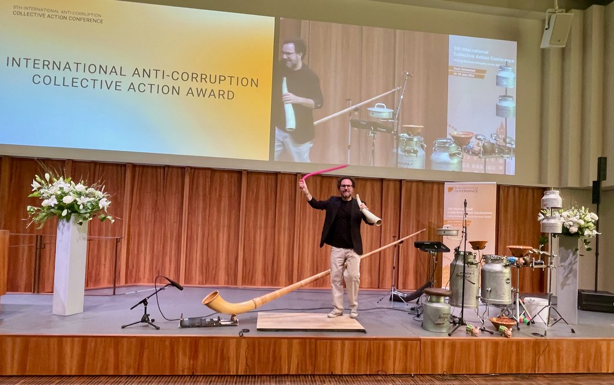 Basel Institute on Governance tweet media