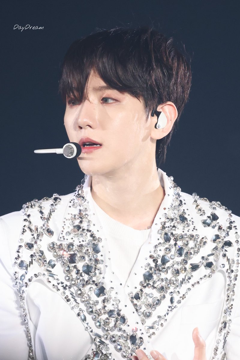 Daydream506B's tweet photo. ✨✨✨
#BAEKHYUN
#백현 #변백현 #边伯贤 https://t.co/EX38wVjMkd