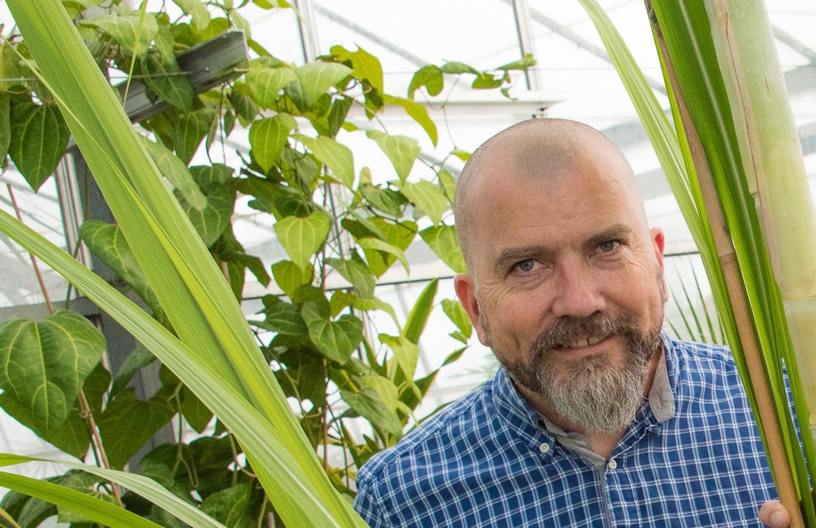 Aberystwyth University (@aberuni) on Twitter photo .<a href="/ibers_aber/">IBERS - Aber</a> research will benefit from a $30 million Bezos Earth Fund investment to help develop alternative environmentally friendly food products
More: bit.ly/3VUD747 .<a href="/ibers_aber/">IBERS - Aber</a> research will benefit from a $30 million Bezos Earth Fund investment to help develop alternative environmentally friendly food products
More: bit.ly/3VUD747