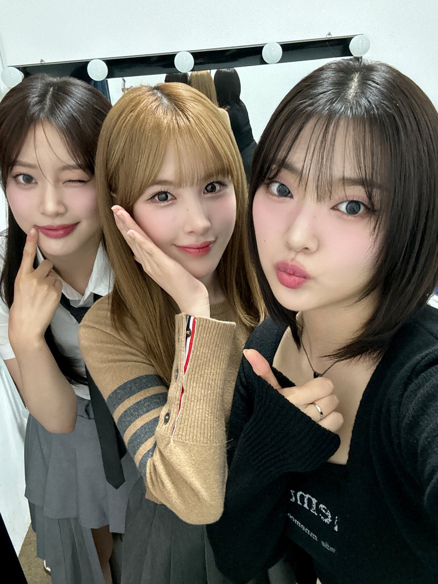 ͏͏

I'm so glad you guys enjoyed the episode! I had a lot of fun making the jelly with Jaehee and Soeun unnie, and I hope you learned a thing or two from my recipe. Please keep an eye out for our comeback, Daileee! 💕

͏͏