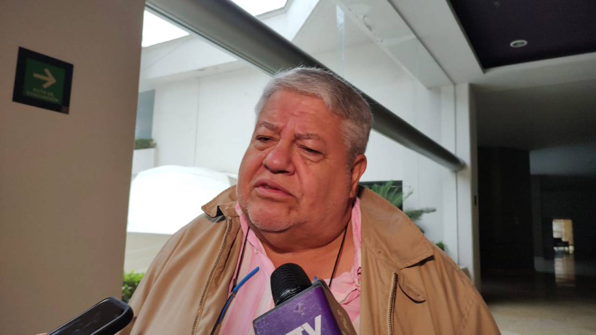 ElDictamen's tweet photo. Manuel Huerta exige castigo a quien ordenó atacar a campesinos de Totalco | El Dictamen https://t.co/q9Oq0HHEOY https://t.co/h0rU5P9rqn