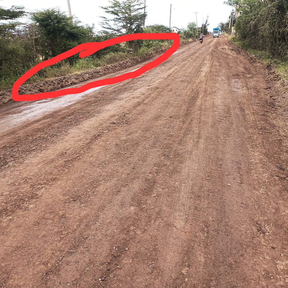 O.Rongai-Nazarene Uni-Tuala-Kitengela Road tweet media