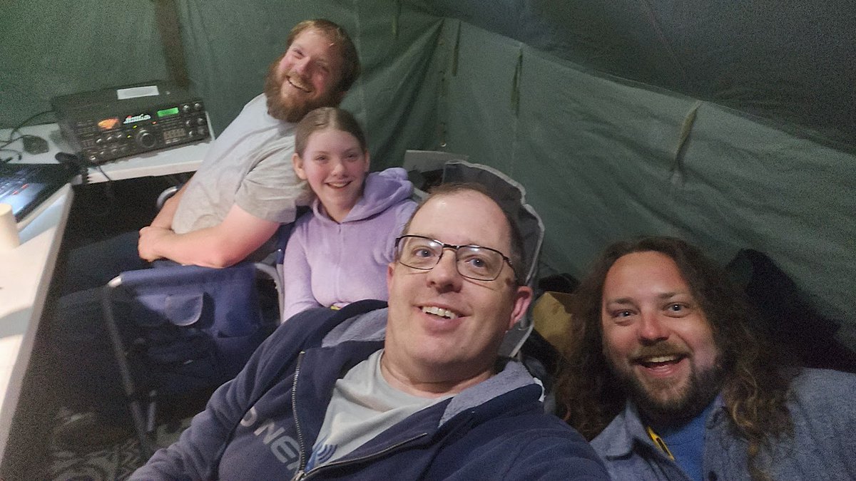 Night ops on Sats with <a href="/IcomAmericaInc/">Icom America Inc</a> and <a href="/CsnTechnologies/">CSN Technologies</a> working the birds and introducing a new ham to a very fun hobby! I think the sat bug bit her 😁 73! this all the pics I have for FD in this thread. see post above.