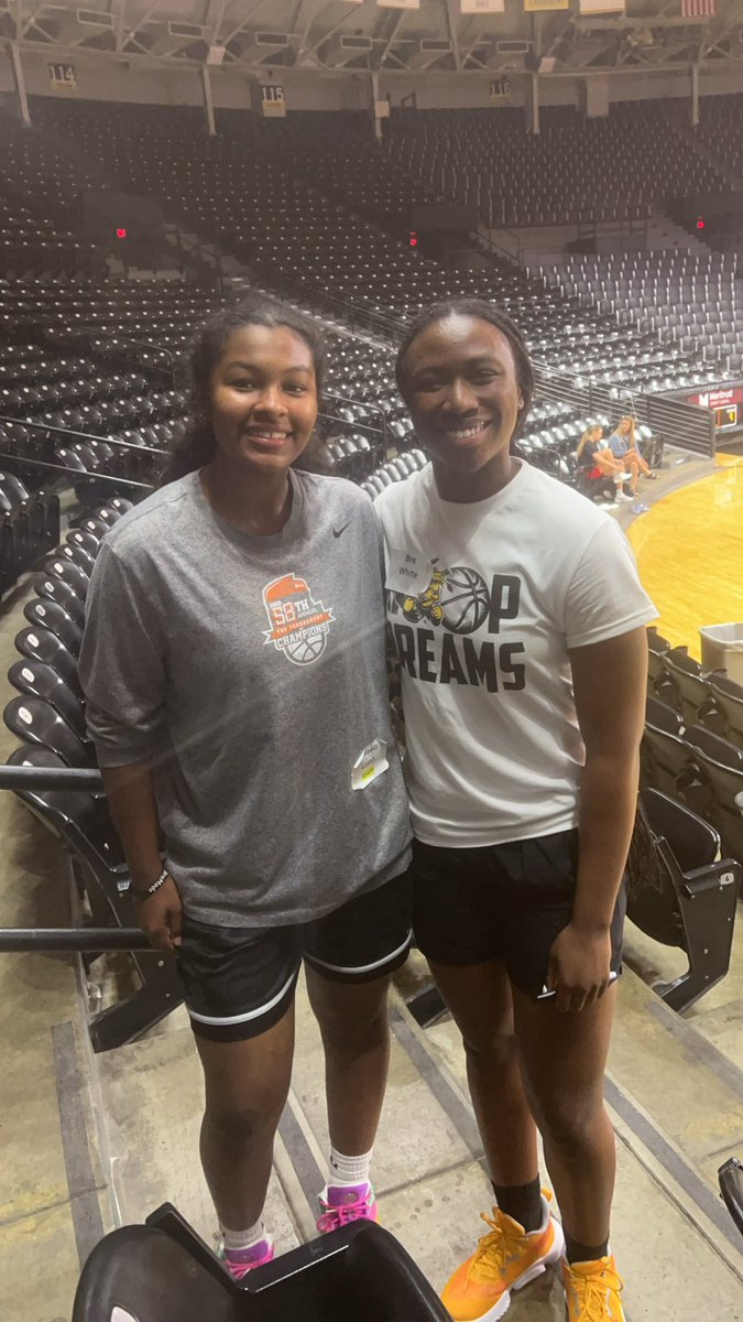 Had a great time at <a href="/GoShockersWBB/">Wichita State Women’s Basketball</a> Elite  Camp with <a href="/BreMode7/">Bre’yon White</a> and <a href="/terrynooner/">Terry Nooner Jr.</a>!!! Very thankful for the opportunity!!! <a href="/WichitaState/">Wichita State</a> <a href="/id3ntityelite/">iD3NTiTY ELiTE</a>