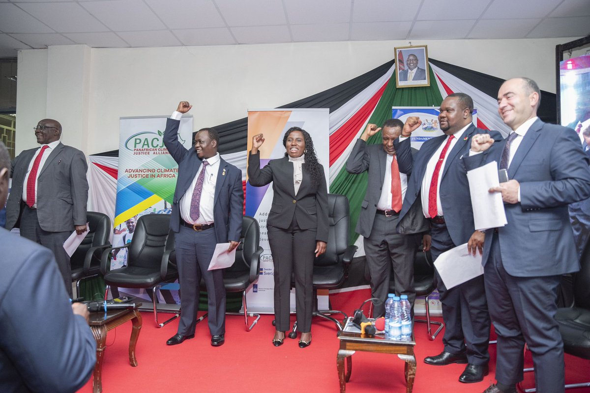 _pjgwumapan's tweet photo. #NSSCJ4 symposium highlights crucial role of young people demanding climate justice & accountability. Let's unite for a better tomorrow!
#PACJA1 #CHUKAUNIVERSITY
#ClimateJustice #KPCG #MeruUniversity #EmbuUniversity #KirinyagaUniversity #TharakaUniversity https://t.co/PlhExQ7pqi