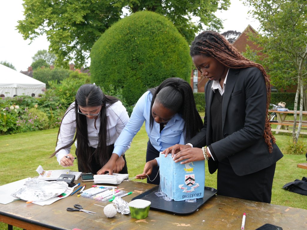 BromsSchool's tweet photo. This year’s Bake-off Competition was on the theme of Great Explorations.
The competition was won by @BromsMaryW with their edible book containing flags from all the countries represented in the School this year, and all the girls contributed to making it. (1/2)
#BromsBakeOff https://t.co/pVDhIyEQZu
