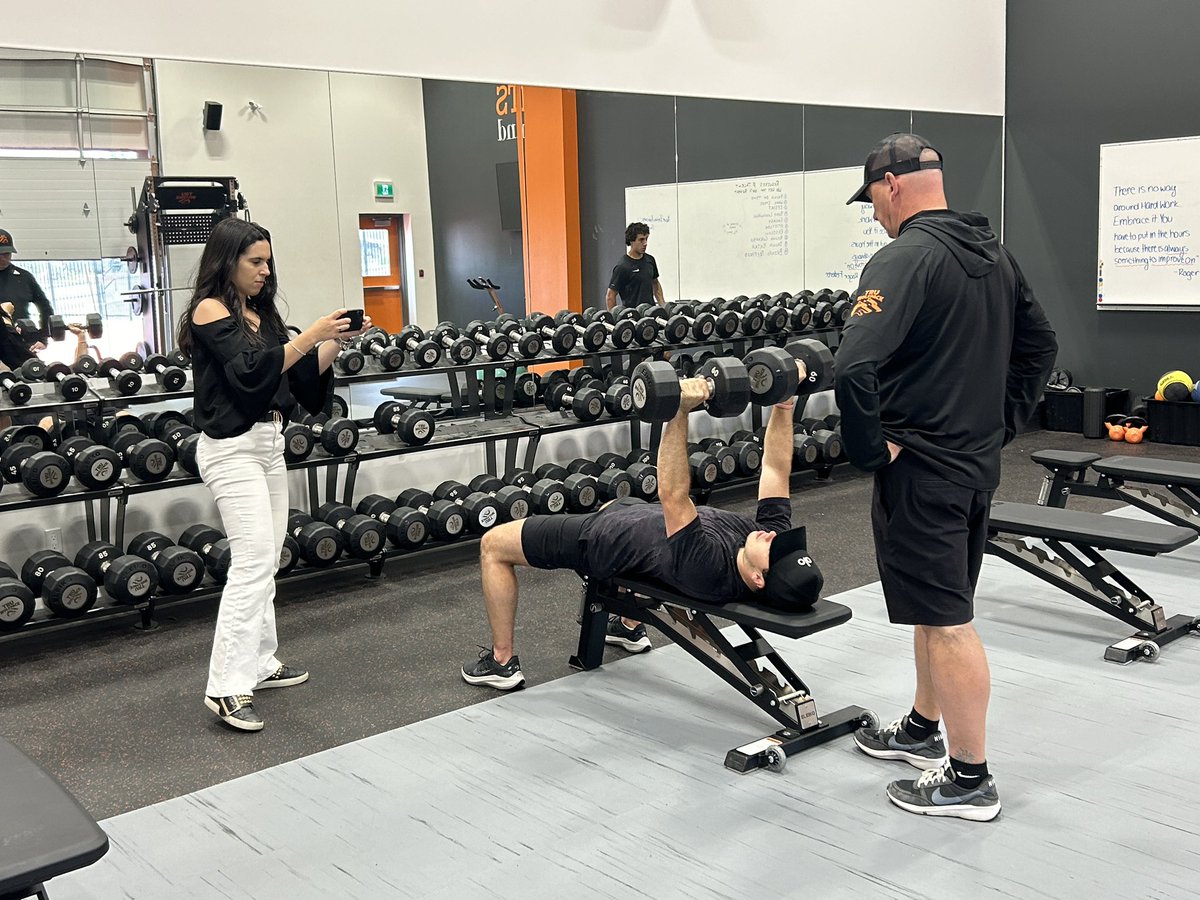 Marty Hastings tweet media