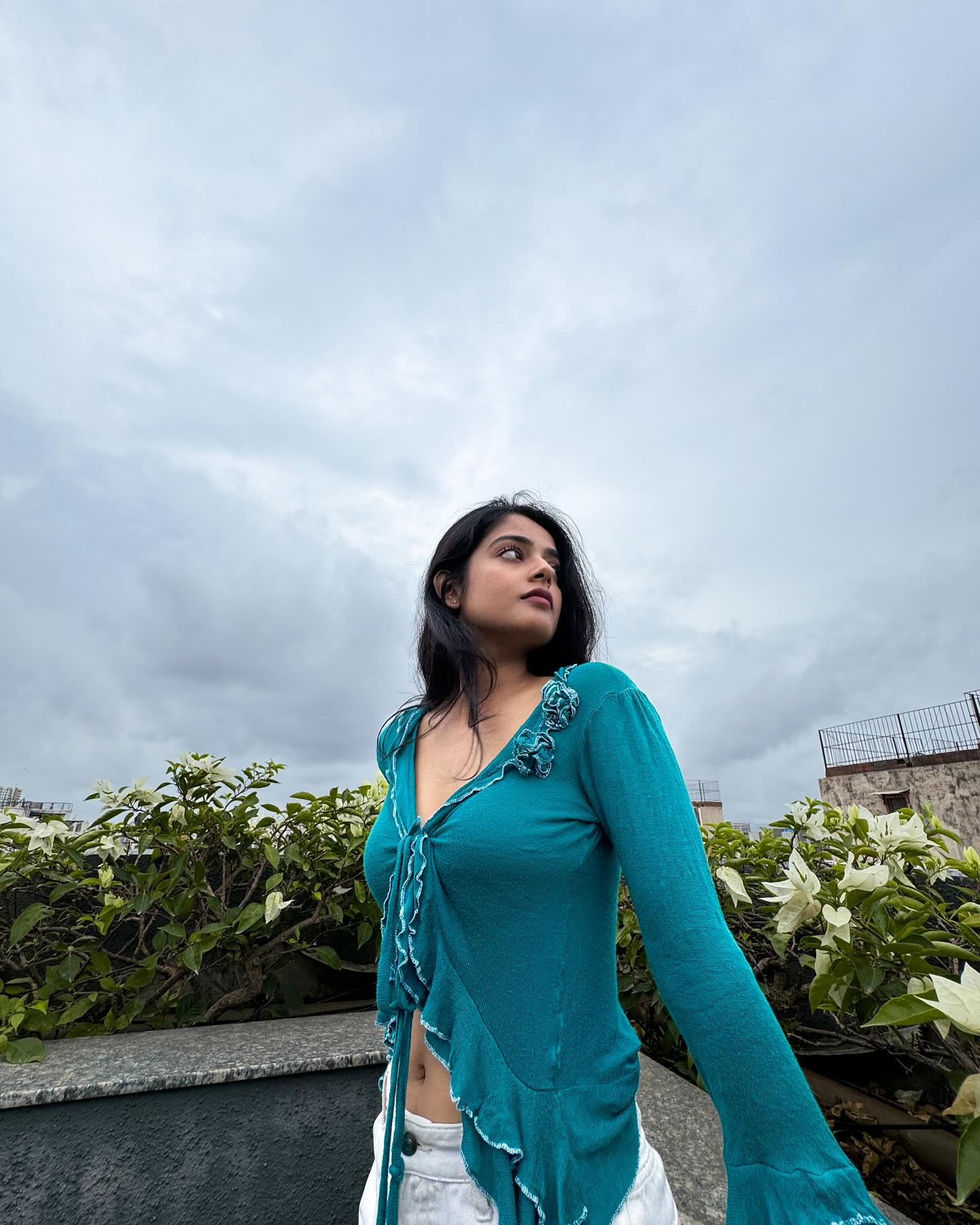 GQ2qX1_bwAIyLb5?format=jpg&name=large