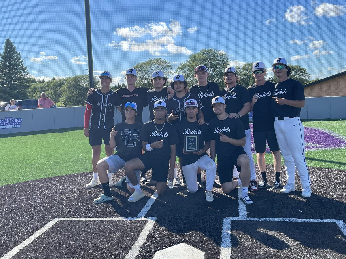 Ghostbsb_'s tweet photo. Congrats to 18u Black on their second consecutive tournament win. The meme dream continues #blastoff https://t.co/kbWEaIu2Y0
