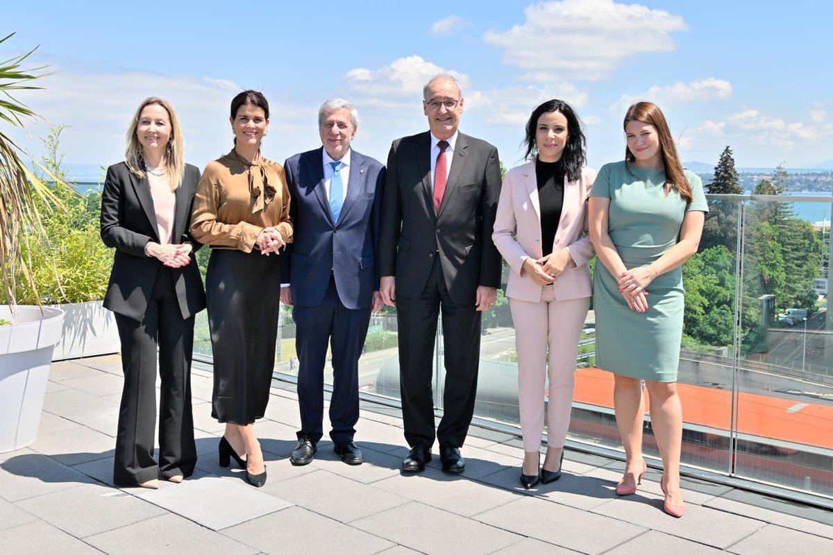 In this year’s #EFTA Ministerial Meeting we signed the modernized Free Trade Agreement with #Chile, agreed on next steps for the recently signed FTA with #India and discussed cooperation with #Ukraine and other #EFTA partners. Thank you CH for hosting us in beautiful Geneva!