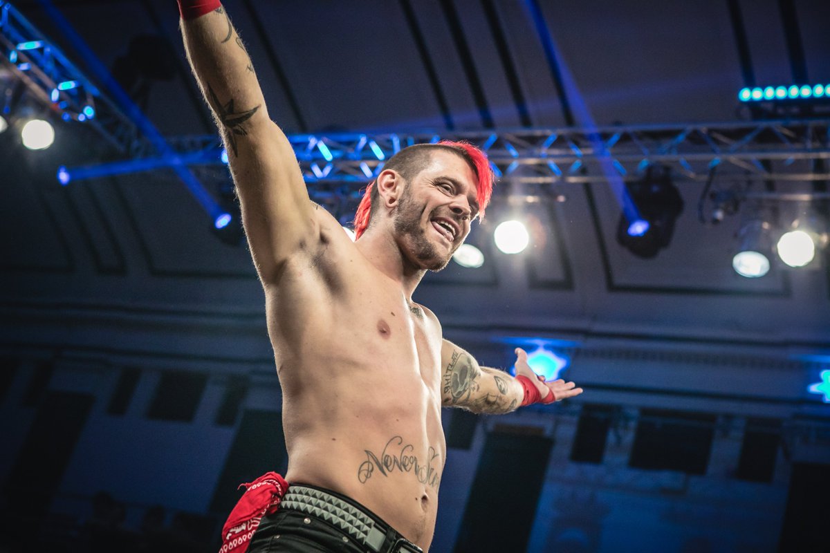 We have set up a GoFund me on behalf of the family of Jamie 'James Castle' Stacey: gofund.me/11816d06

Throughout his 4 year battle Jamie never once asked for help, but what we do know is more than anything he would want to make sure his family is looked after during this