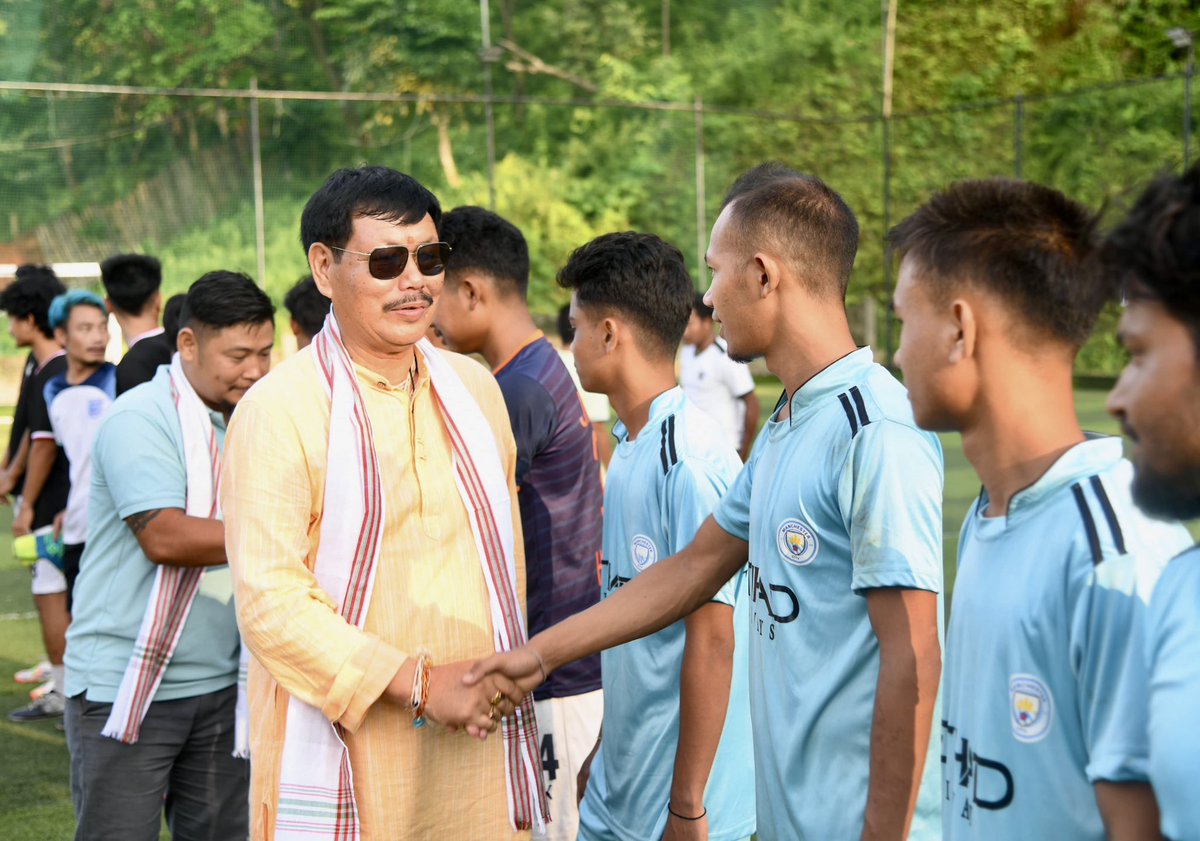 Tapi Darang tweet media