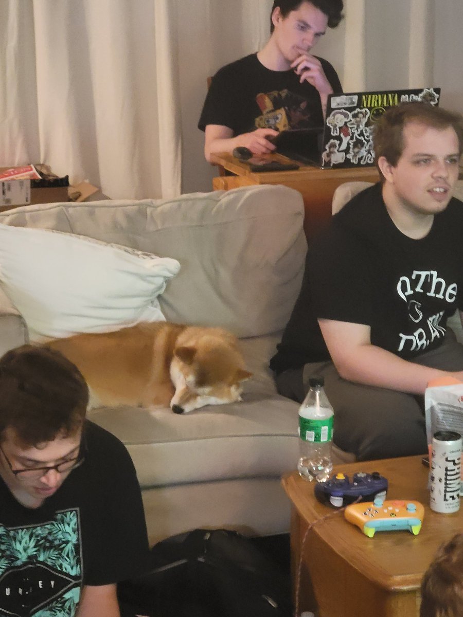 KuWyTo_K's tweet image. 