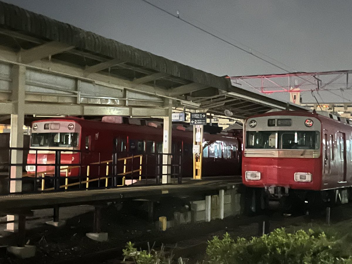 takkin_engine_d's tweet photo. 今夜の佐屋停泊は
6514F
ト6819F+6806Fキ
になります。
それぞれ、642列車普通伊奈行きと640G列車普通中部国際空港行きとなります🫡
#meiun
#6514F
#6819F
#6806F
#642列車
#640G列車 https://t.co/kIcZtnTlId