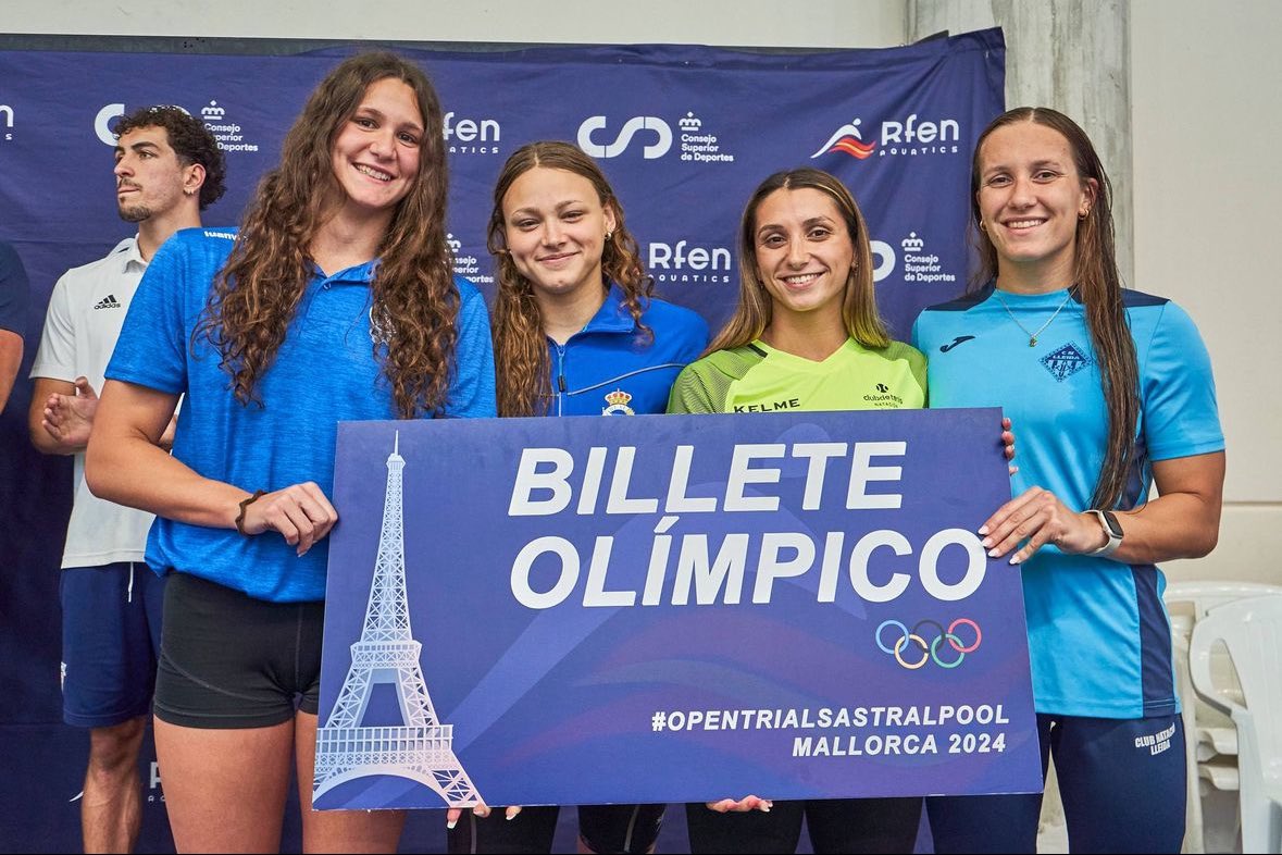 Relevo 4x200 Libre Femenino clasificado para los Juegos Olímpicos

María Daza (Canoe)
ALBA HERRERO (TENIS ELCHE)
Paula Juste (Lleida)
Ainhoa Campabadal (Sant Andreu)

En la foto el equipo que nos representará en Paris 2024 con nuestra nadadora Alba segunda por la derecha.