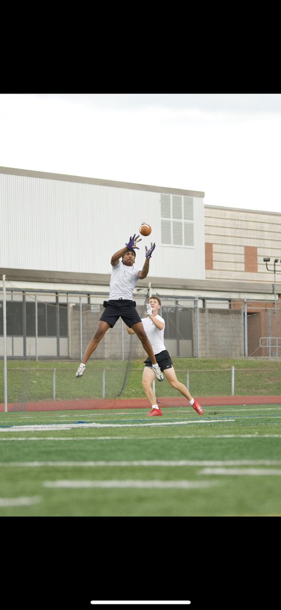 When I say anyone in front of me is food. That means ANYONE‼️ I gotta eat too🤷🏽‍♂️