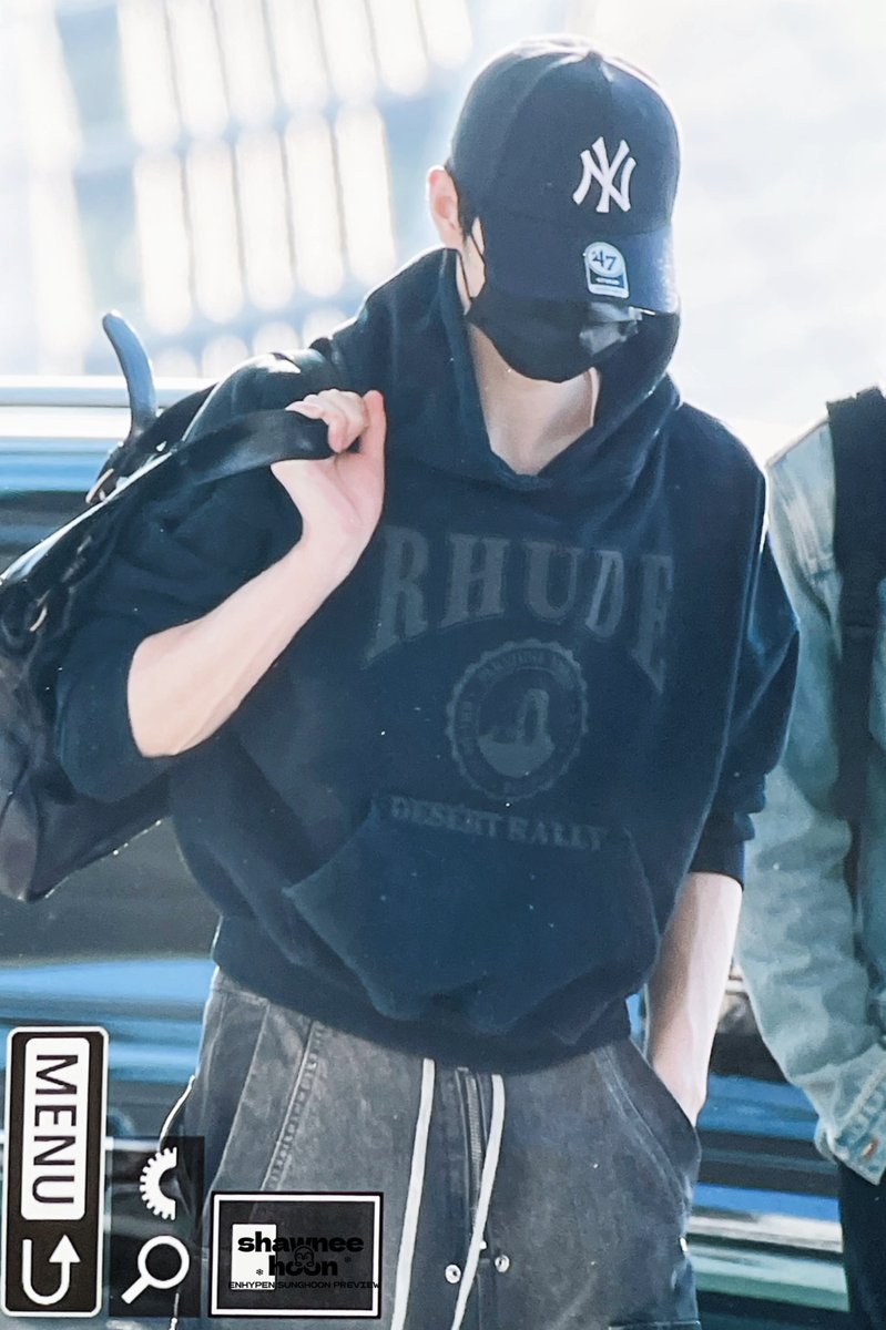 SHawnee_hoon's tweet photo. ❄️20240625 ICN🛫PREVIEW

#엔하이픈 #ENHYPEN
  #성훈 #SUNGHOON 
#ソンフン #朴成训 https://t.co/Izdj1wd8aa