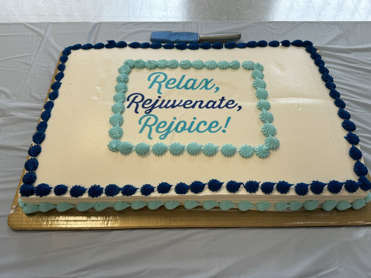 Public School 72 tweet media