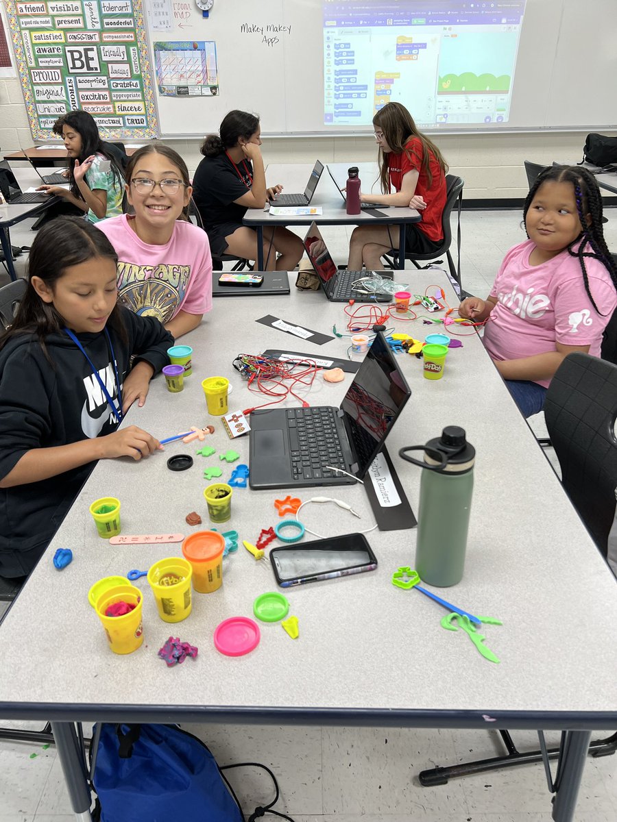 Megan Monroy tweet media