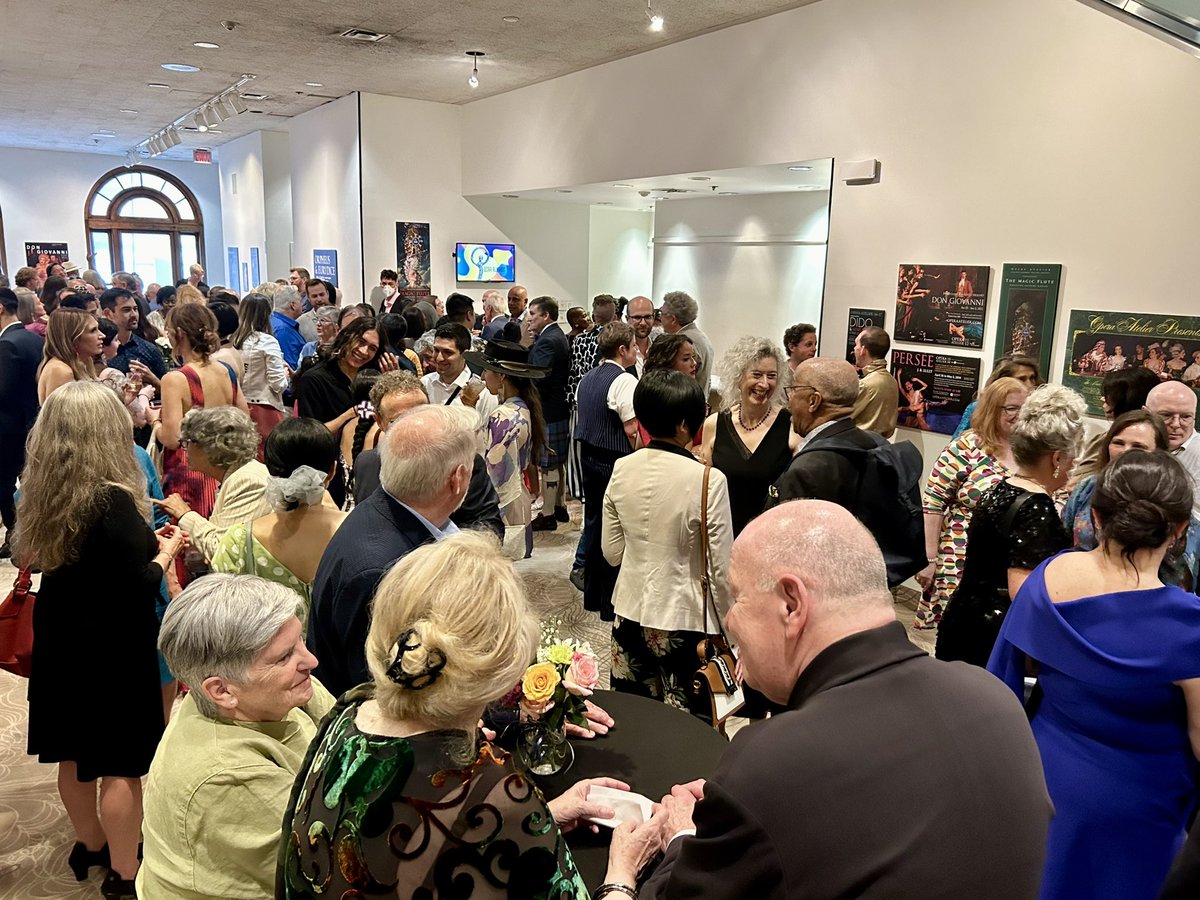 It was an absolute pleasure to stop by the 44th annual <a href="/DoraAwards/">DoraMavorMooreAwards</a> Reception this evening. Thank you to <a href="/TAPA_TO/">TAPA</a> for honouring the dedicated performing artists and creatives who breathe life into our city with their fabulous work. #Doras2024 🎭🩰🎶