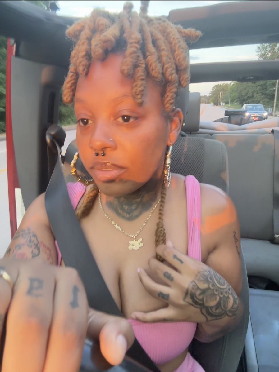 💗🤷🏽‍♀️