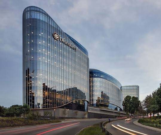 Yabona if your woman works at one of these buildings, brayam I've bad news for you, these are headquarters for ufebe😩