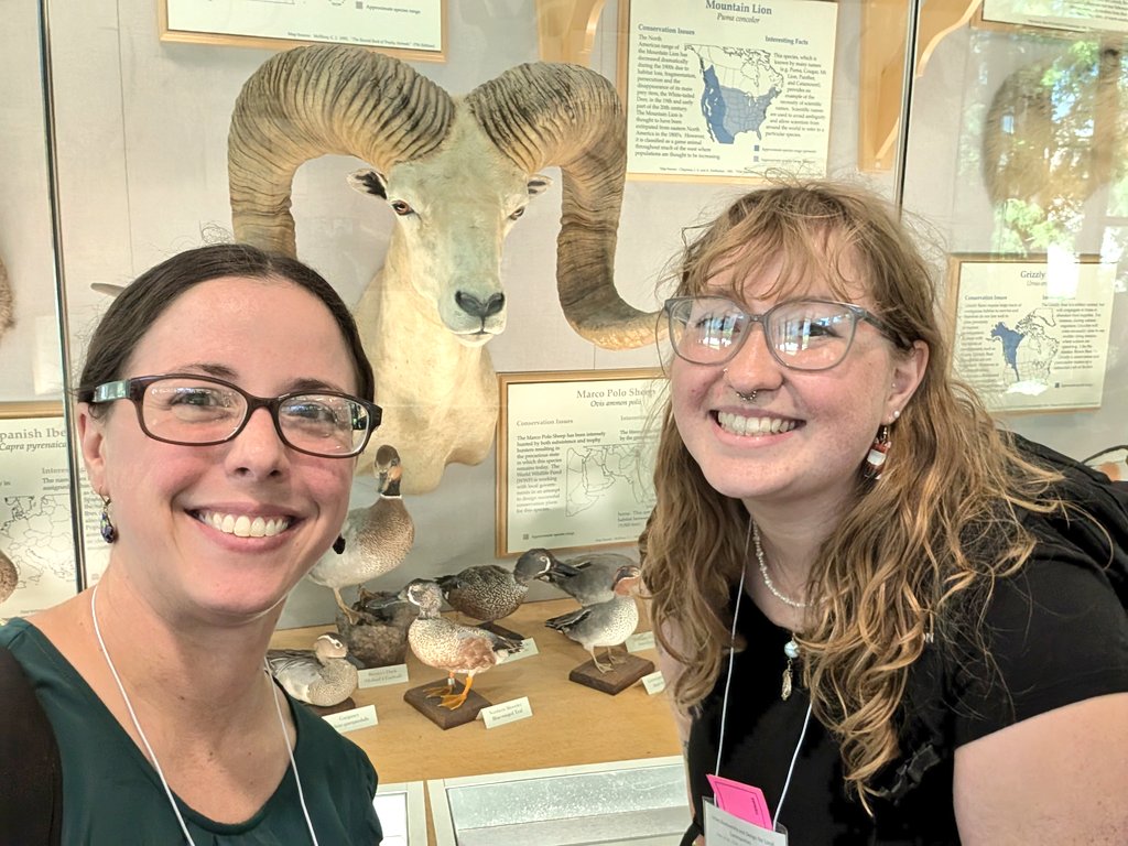 DrCRegaBrodsky's tweet photo. This @mizzou alum is excited to be back on campus for the Urban Biodiversity and Design #URBIO conference! #MIZ 🐯 https://t.co/0FuHZlG2Fk