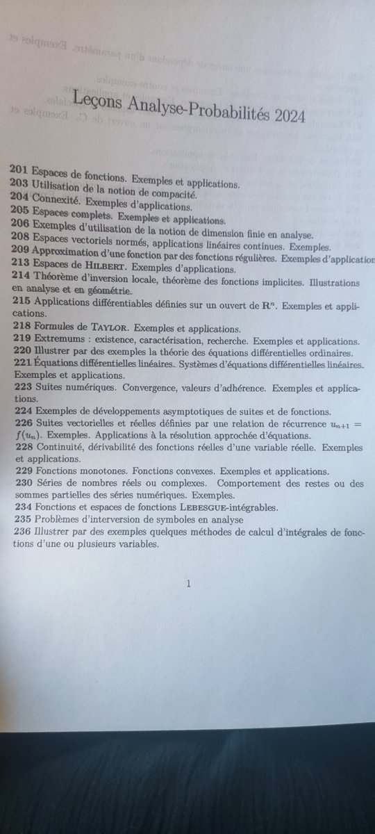 Tinkerbell_008's tweet photo. Pour se sortir la tête des élections...
Votre leçon préférée ? 
#maths #analyse #probabilite https://t.co/dibh8buLDc
