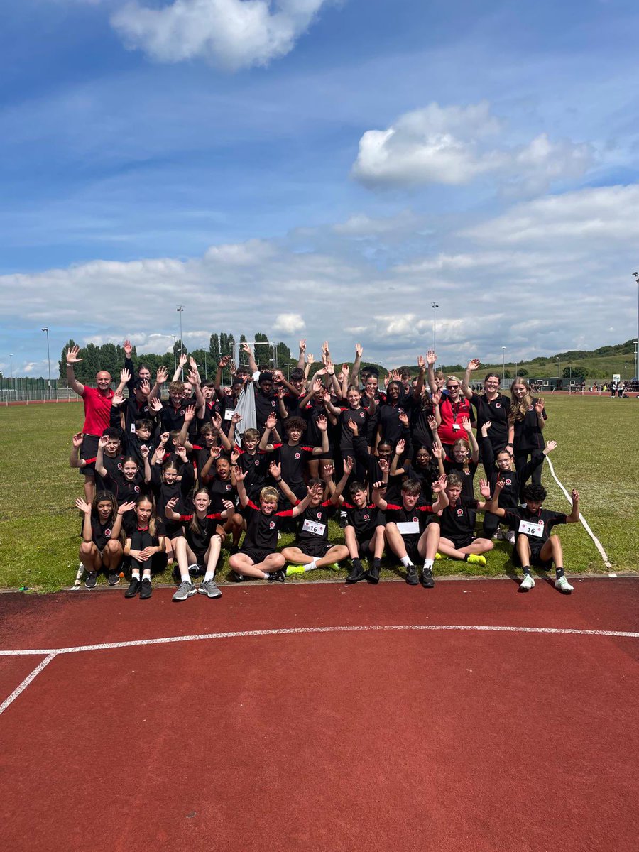 Well done to all our athletes in year 7-10 who competed in the Wakefield schools athletics competition last week! A fanstasic day with some outstanding results 🥉🥈🥇