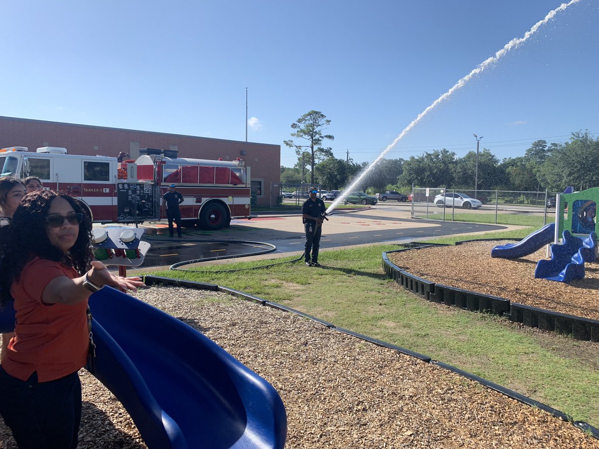 Rosalinda Garcia tweet media